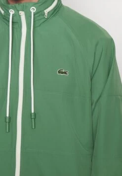 Lacoste Lichte Jas - Vert Kaki 15 Lacoste Lichte Jas - Vert Kaki -Jack and Jones Verkoopwinkel e2f9c0c7781a4d63800c8b24c3f39092