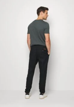 Indicode Jeans Viborg - Broek - Black 9 Indicode Jeans Viborg - Broek - Black -Jack and Jones Verkoopwinkel e354a9d16c1e4dd6a9d2d797a339e2c5