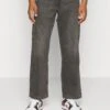 Stay Loose Carpenter - Straight Leg Jeans - Going Backwards 2 Stay Loose Carpenter - Straight Leg Jeans - Going Backwards -Jack and Jones Verkoopwinkel e3d7c871e1c34400aff129f4a749f1f4