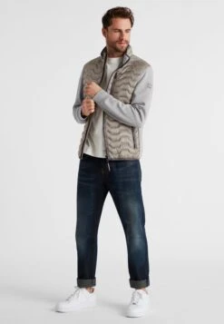 MILESTONE Jas - Hell Beige -Jack and Jones Verkoopwinkel e49728d474b040f7a9dc9b6884a1a40b