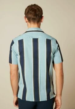 Next Stripe Short Sleeve Standard - Overhemd - Light Blue 9 Next Stripe Short Sleeve Standard - Overhemd - Light Blue -Jack and Jones Verkoopwinkel e4c3d8ed73934b98a2d88b40ecc91288