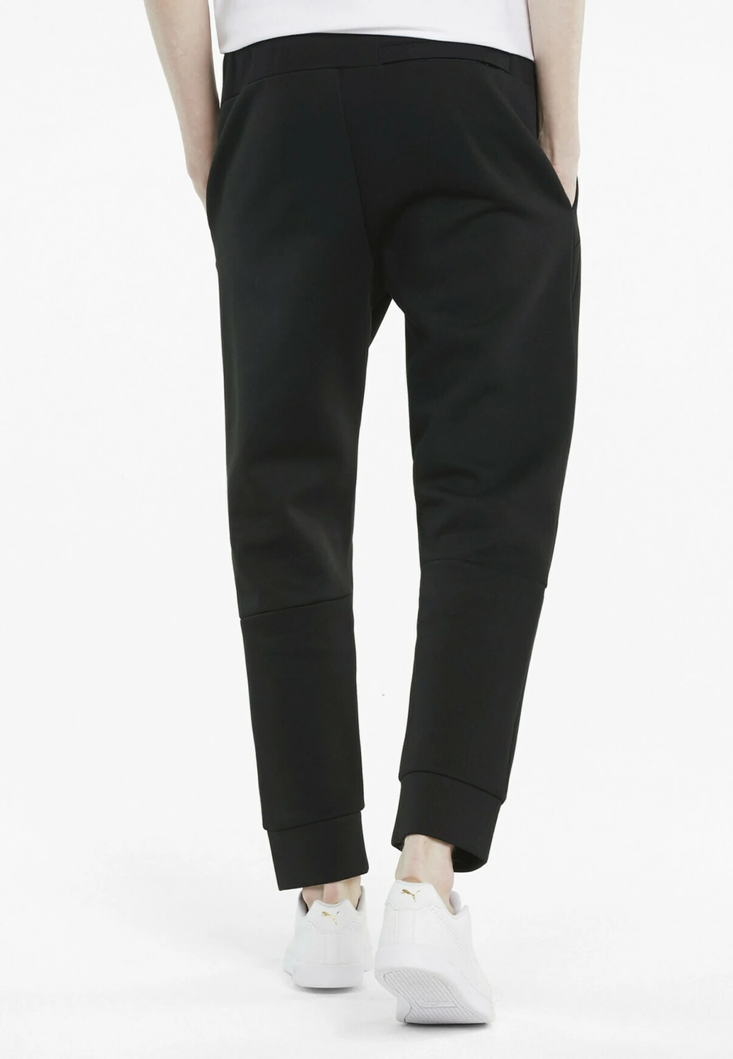 Puma Classics Tech - Trainingsbroek - Schwarz 5 Puma Classics Tech - Trainingsbroek - Schwarz - Afbeelding 3