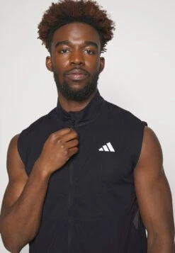 ADIDAS PERFORMANCE Ultimate Vest - Bodywarmer - Black -Jack and Jones Verkoopwinkel e526c93c29904118bee42fe7277429ec