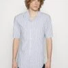 Only & Sons Onsalvaro Resort Stripe - Overhemd - Dress Blues -Jack and Jones Verkoopwinkel e56b61a9d0a74f0b9488f48f9d45dde1