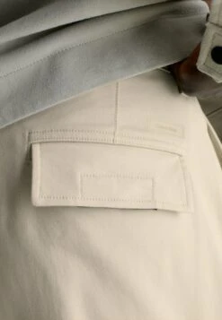 Calvin Klein Cargobroek - Stony Beige -Jack and Jones Verkoopwinkel e5e4ada85097496888d5064bf68bfad5