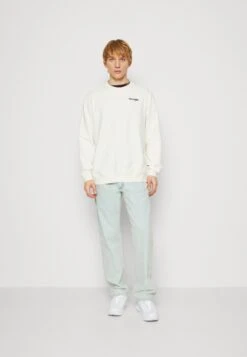 Wrangler Frontier - Straight Leg Jeans - Icy Blue -Jack and Jones Verkoopwinkel e8d204644d7c44e4b5139148a30ea5a4