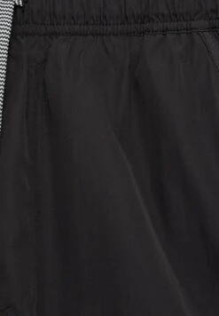 PULL & BEAR Basic With Elastic Waistband - Zwemshorts - Black -Jack and Jones Verkoopwinkel e9818e6be18f45ca9598a7320b8ef53f