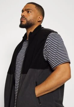 Jack & Jones Jjpower Bodywarmer - Bodywarmer - Ombre Blue 11 Jack & Jones Jjpower Bodywarmer - Bodywarmer - Ombre Blue -Jack and Jones Verkoopwinkel e9fa6d497aa844d58f53e6b870f4693f