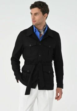 Trenchcoat - Black