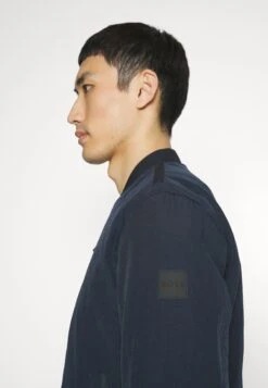 Boss Othmar - Bomberjacks - Dark Blue 11 Boss Othmar - Bomberjacks - Dark Blue -Jack and Jones Verkoopwinkel ec2e3c32ca0443e1b06ec1e9b590030f