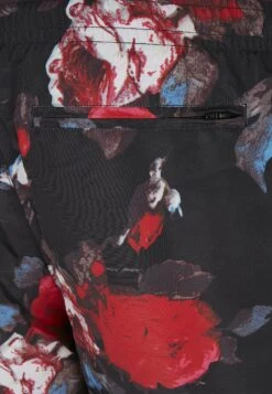 URBAN CLASSICS Pattern - Zwemshorts - Black Rose Aop 13 URBAN CLASSICS Pattern - Zwemshorts - Black Rose Aop -Jack and Jones Verkoopwinkel ece66b7af04e4bb0b5e22785b8f48664