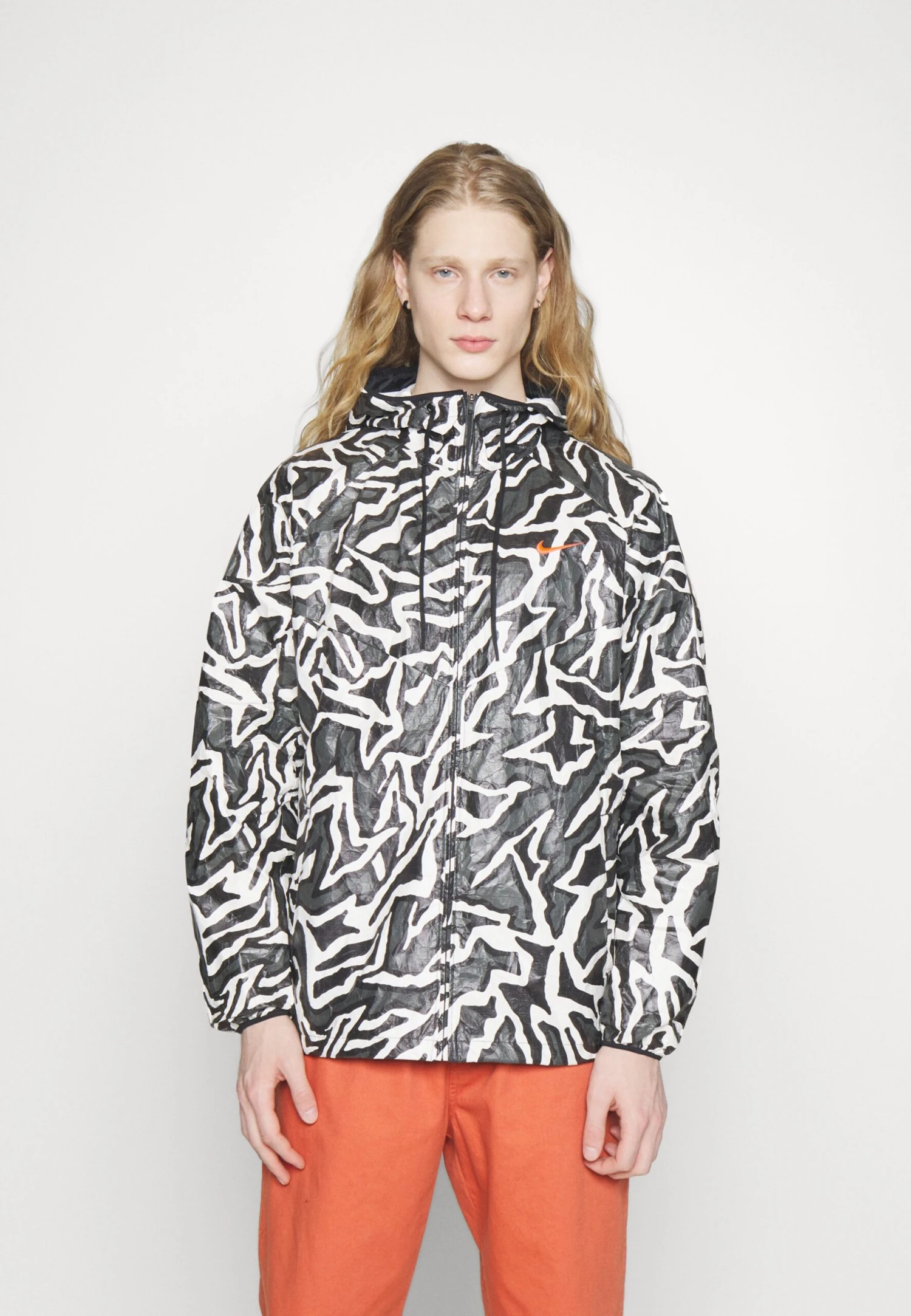 Nike Sportswear Trend - Regenjas - Anthracite/Black/Bright Crimson 5 Nike Sportswear Trend - Regenjas - Anthracite/Black/Bright Crimson - Afbeelding 3