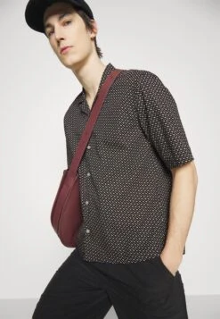 Boss Lars - Overhemd - Medium Beige 13 Boss Lars - Overhemd - Medium Beige -Jack and Jones Verkoopwinkel f26a4b38cdb746679ef0a45fb5caa10d