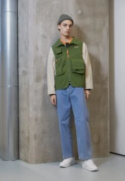 Columbia Skeena River™ Jacket - Windjack - Pesto/Ancient Fossil 10 Columbia Skeena River™ Jacket - Windjack - Pesto/Ancient Fossil -Jack and Jones Verkoopwinkel f2b91a85b9b54ad79535a5c13696ba1e