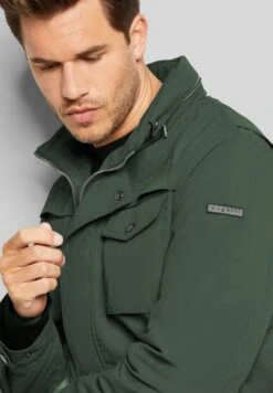 Bugatti Water-Repellent - Outdoorjas - Moos -Jack and Jones Verkoopwinkel f4203861aee94c3da9d04e77632bf8e6