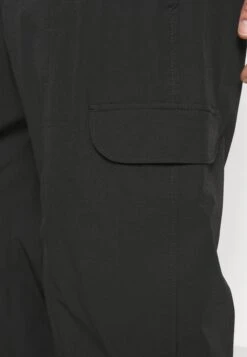 Calvin Klein Jeans Premium Essentials Woven Pant - Cargobroek - Black -Jack and Jones Verkoopwinkel f60c55e630ed4dd49a705195efbd4b90