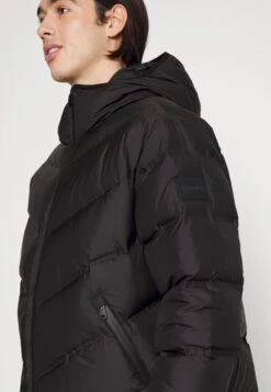 Calvin Klein Stitchless Quilt Jacket Hood - Jas - Black 11 Calvin Klein Stitchless Quilt Jacket Hood - Jas - Black -Jack and Jones Verkoopwinkel f79d5cdc879944f2aef03c4555cc2658