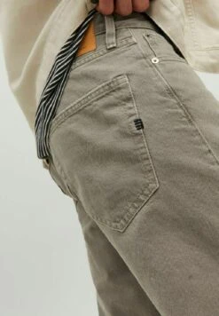 Jack & Jones Chris Cooper Cj 972 Lid - Straight Leg Jeans - Drizzle -Jack and Jones Verkoopwinkel f7def925d86d422dbf1715670112dbd1