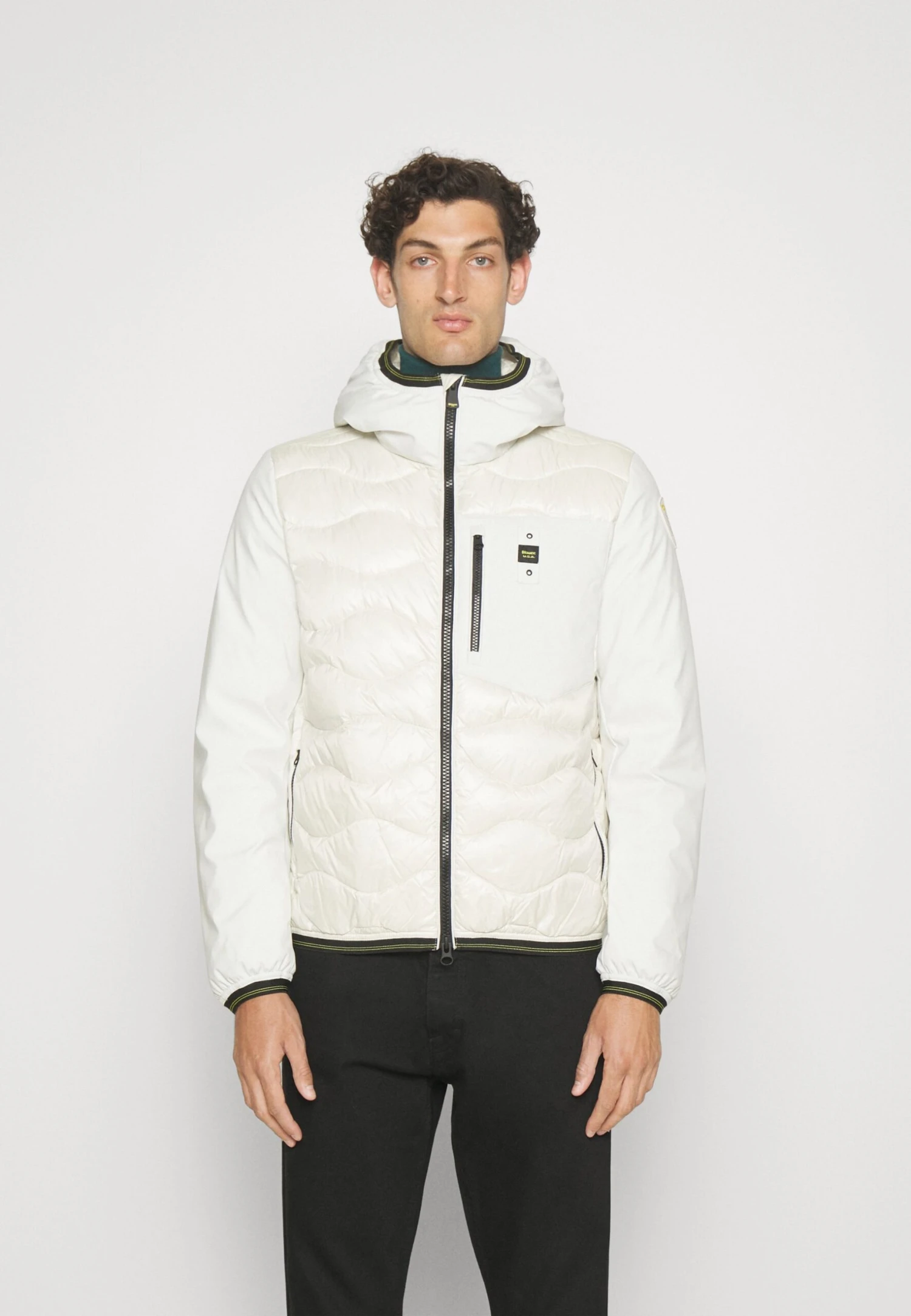 Blauer Winterjas - Tapioca Flour 3 Blauer Winterjas - Tapioca Flour