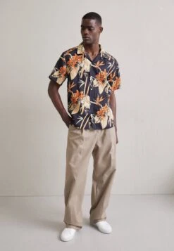 J.Lindeberg Elio Tropical Print - Overhemd - Navy -Jack and Jones Verkoopwinkel fcff4ceecf3d4528b229260d9f616470