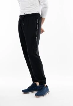 Trainingsbroek - Zwart 11 Trainingsbroek - Zwart -Jack and Jones Verkoopwinkel fd671ef20f944f268c628d2cedfdbcbe