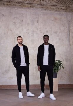 Lyle & Scott Pant - Trainingsbroek - Jet Black 10 Lyle & Scott Pant - Trainingsbroek - Jet Black -Jack and Jones Verkoopwinkel fe25cb27ee304189aa602017427b3f37