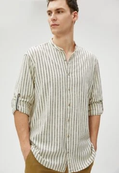 Koton Classic Neck Buttoned - Overhemd - Ecru 9 Koton Classic Neck Buttoned - Overhemd - Ecru -Jack and Jones Verkoopwinkel ffad2f01b51d48fcb15000934009d2ff