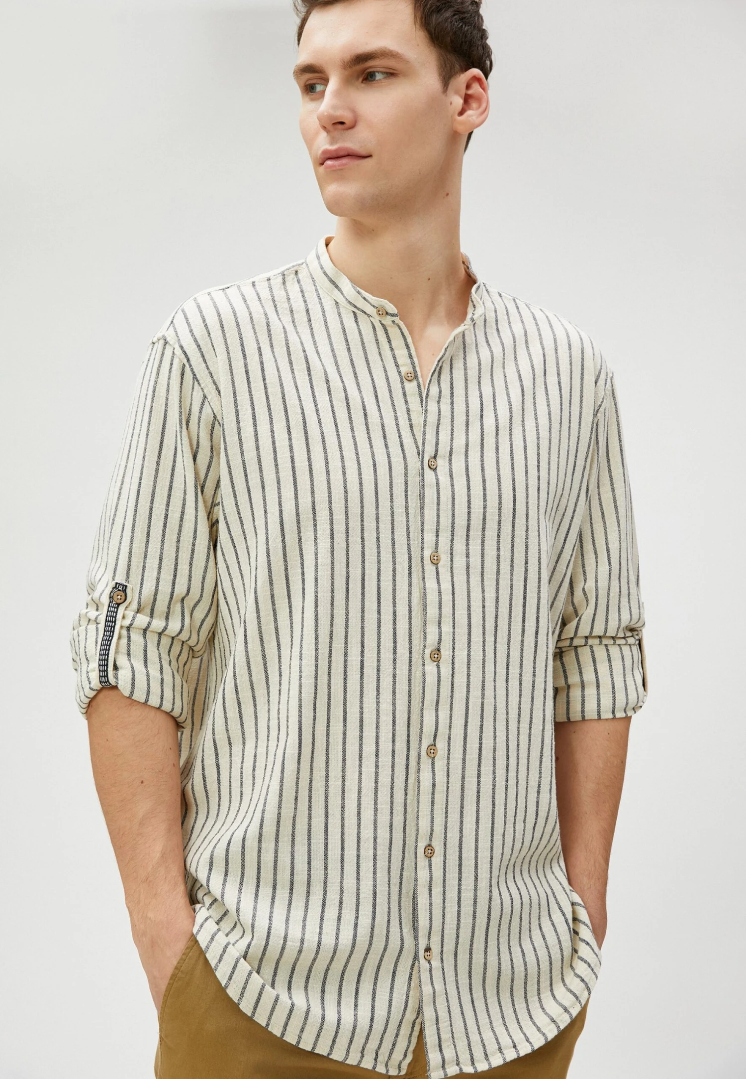 Koton Classic Neck Buttoned - Overhemd - Ecru 6 Koton Classic Neck Buttoned - Overhemd - Ecru - Afbeelding 4